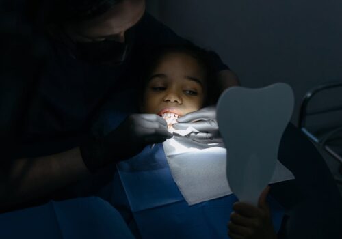 Don’t Ignore the Clues: How to Spot Dental Discomfort in Your Little Ones